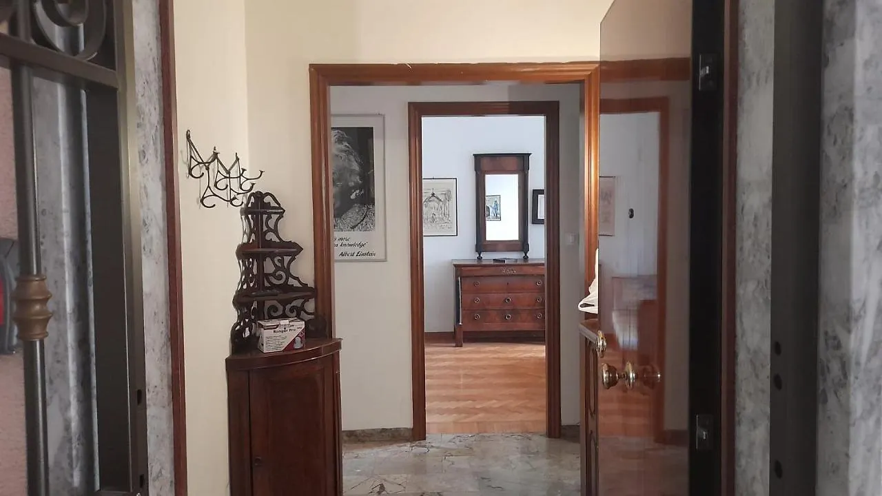Santa Teresa Apartment - Affitti Brevi Italia Bologna 0*,  Italy